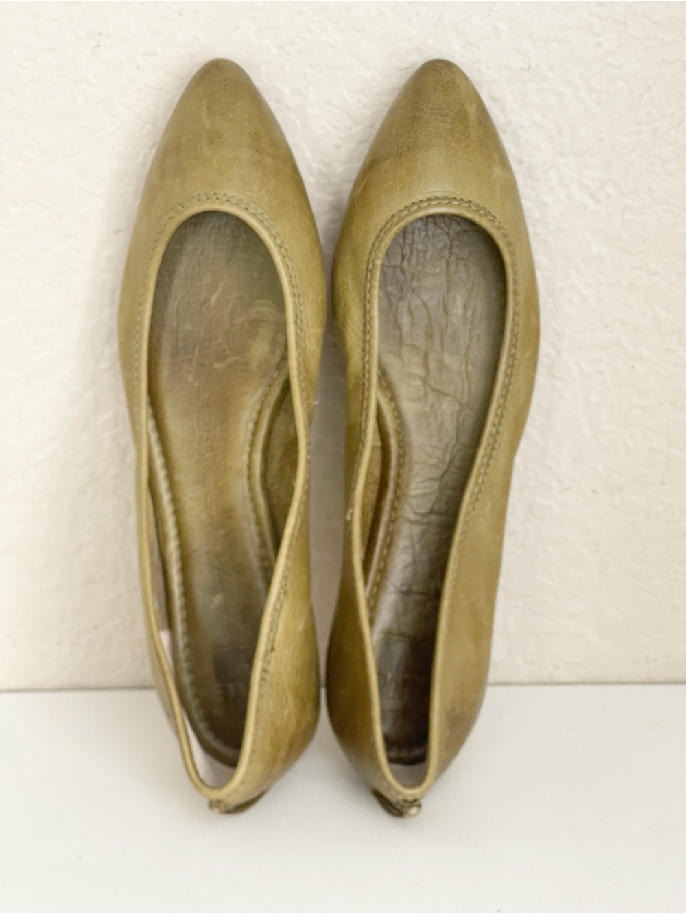 Frye Regina Ballet Flats Olive Leather pointed toe Flats - Women's Slip-On Shoe - Picture 11 of 13